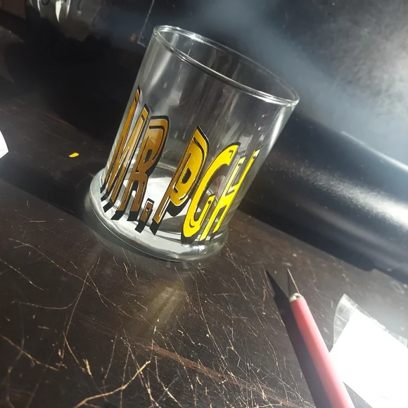 Customization - Picture 4 of 8